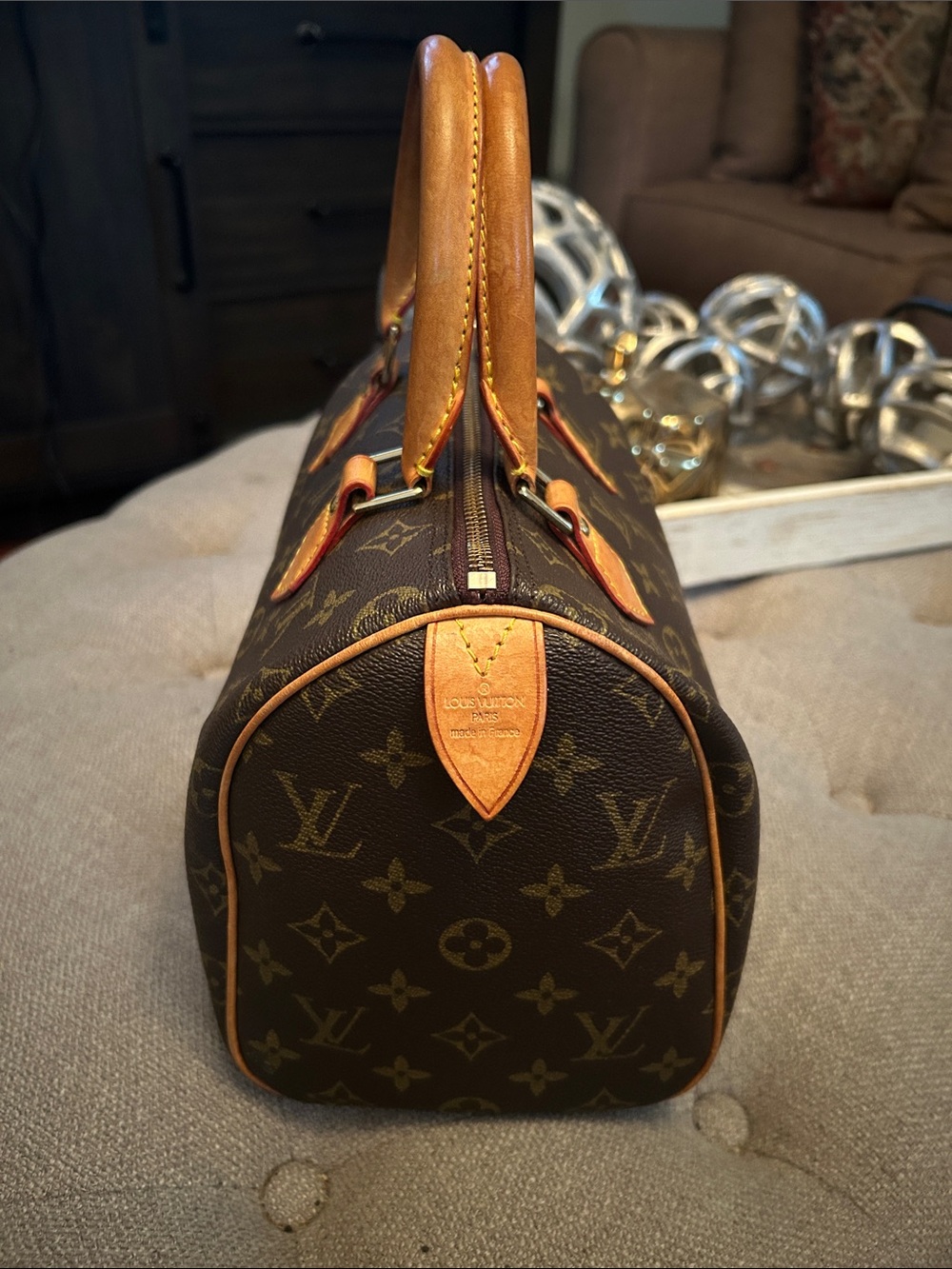 Louis Vuitton Monogram Speedy 25 bag - Picture 9 of 17